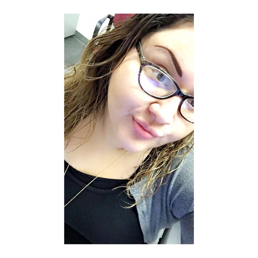 Meet your Posher, Gabriela